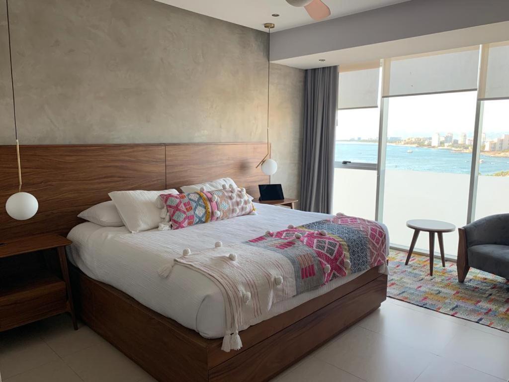 Peninsula Vallarta , Departamentos Piso 8 Y 10 Hacia El Mar Пуэрто-Вальярта Экстерьер фото