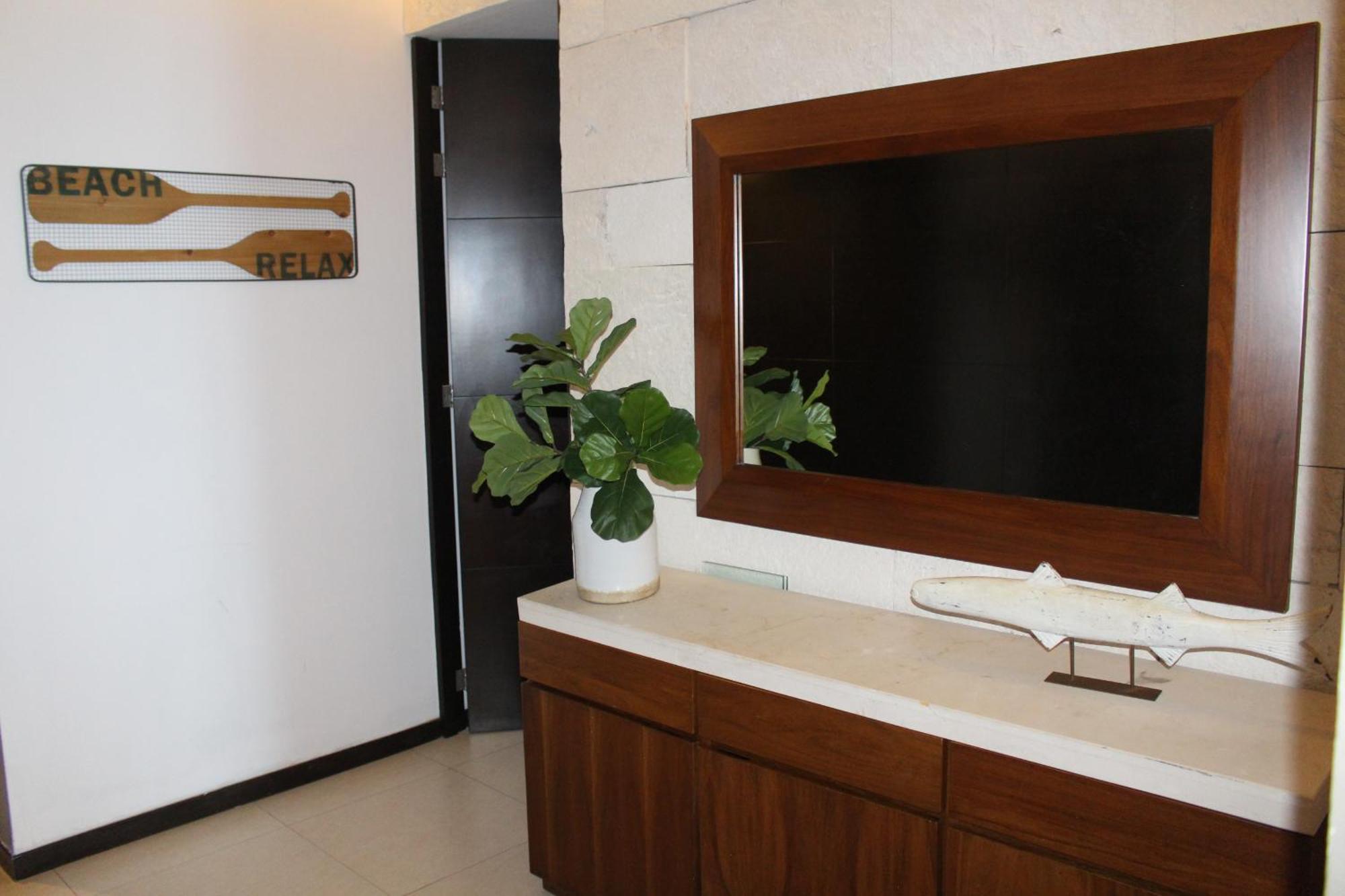 Peninsula Vallarta , Departamentos Piso 8 Y 10 Hacia El Mar Пуэрто-Вальярта Экстерьер фото